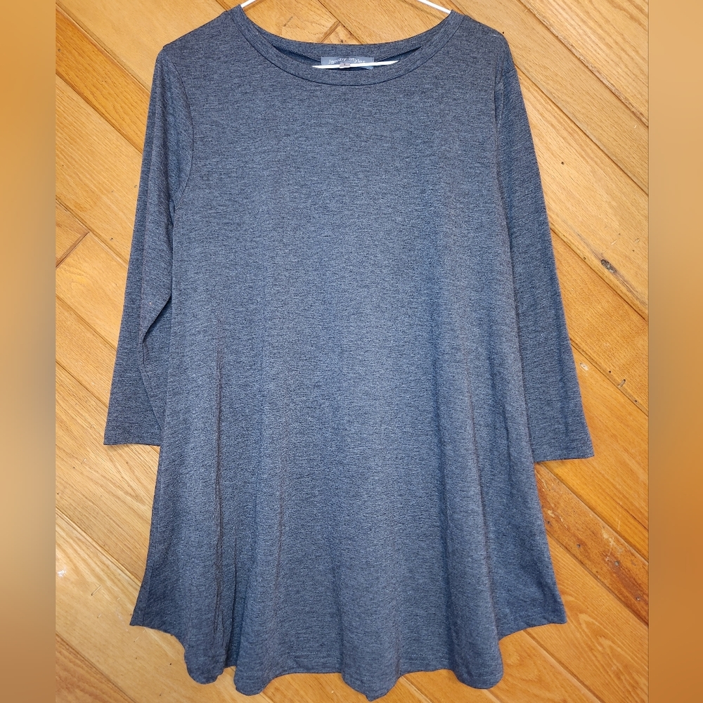 Jamby Styles solid dark gray large quarter length sleeve casual blouse